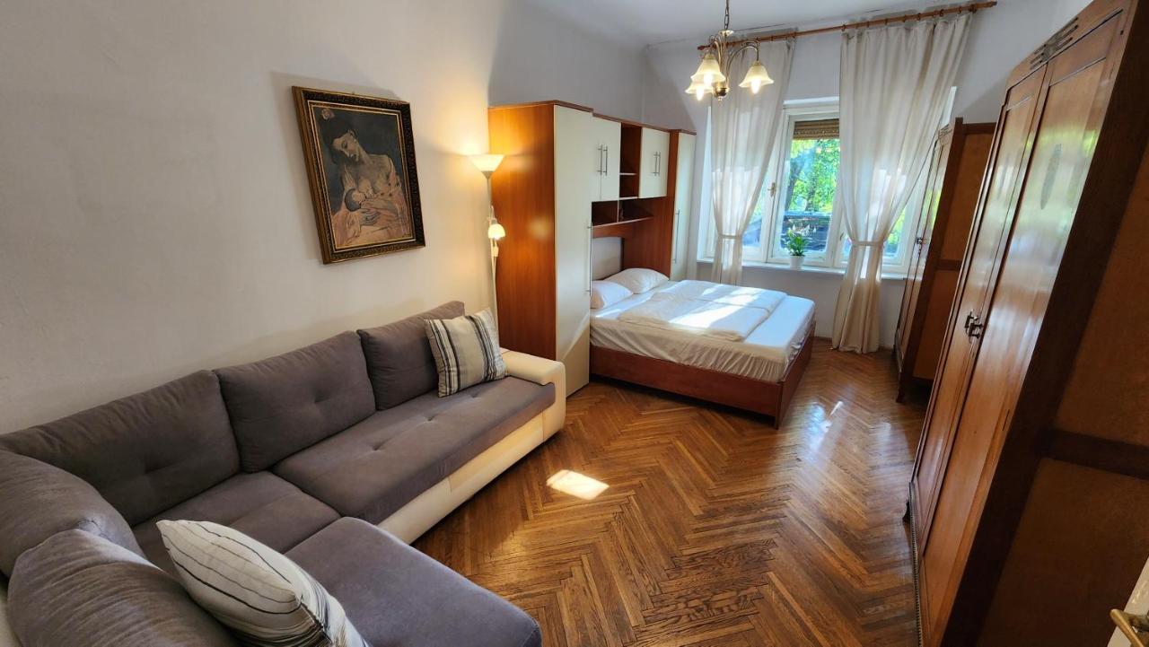 Apartment Salvia Загреб Экстерьер фото